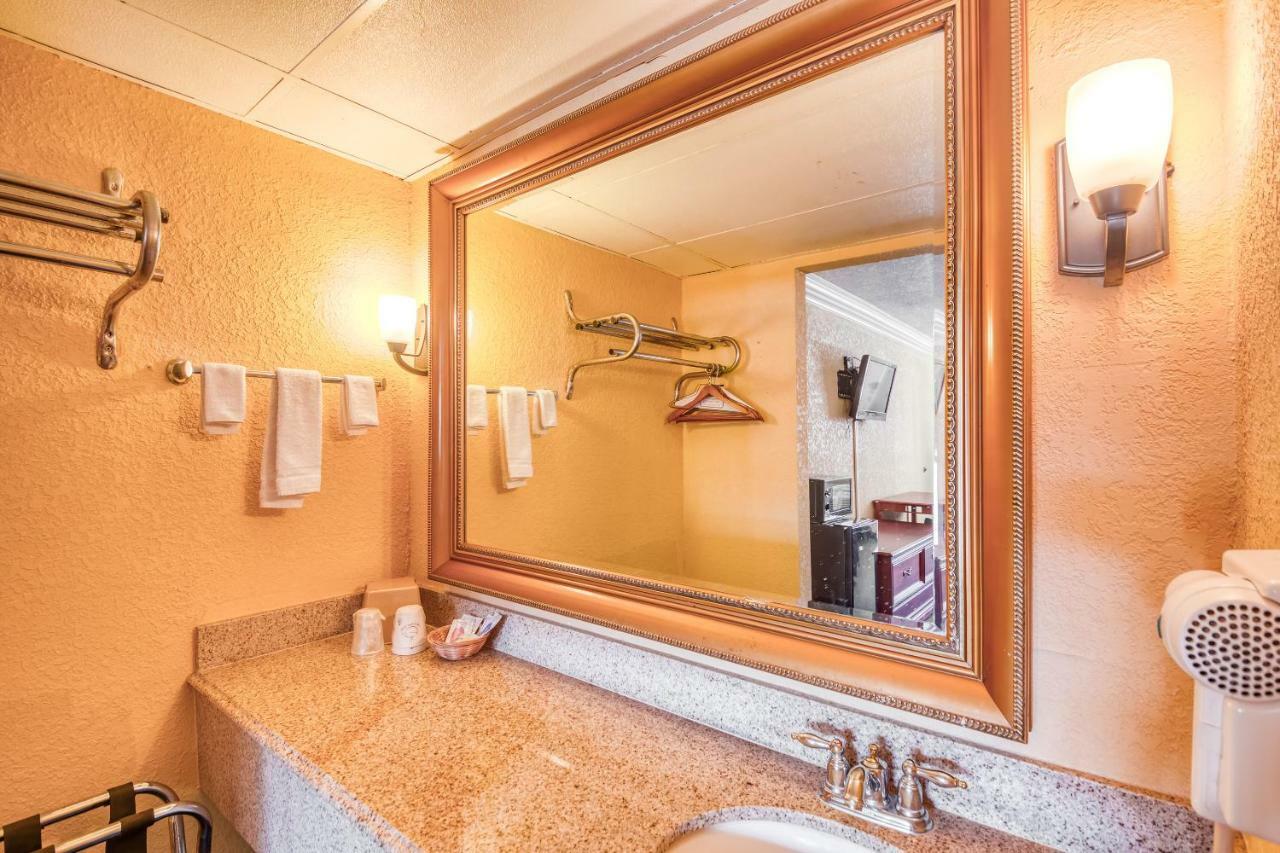 Budget Inn And Suites Crowley Exteriér fotografie